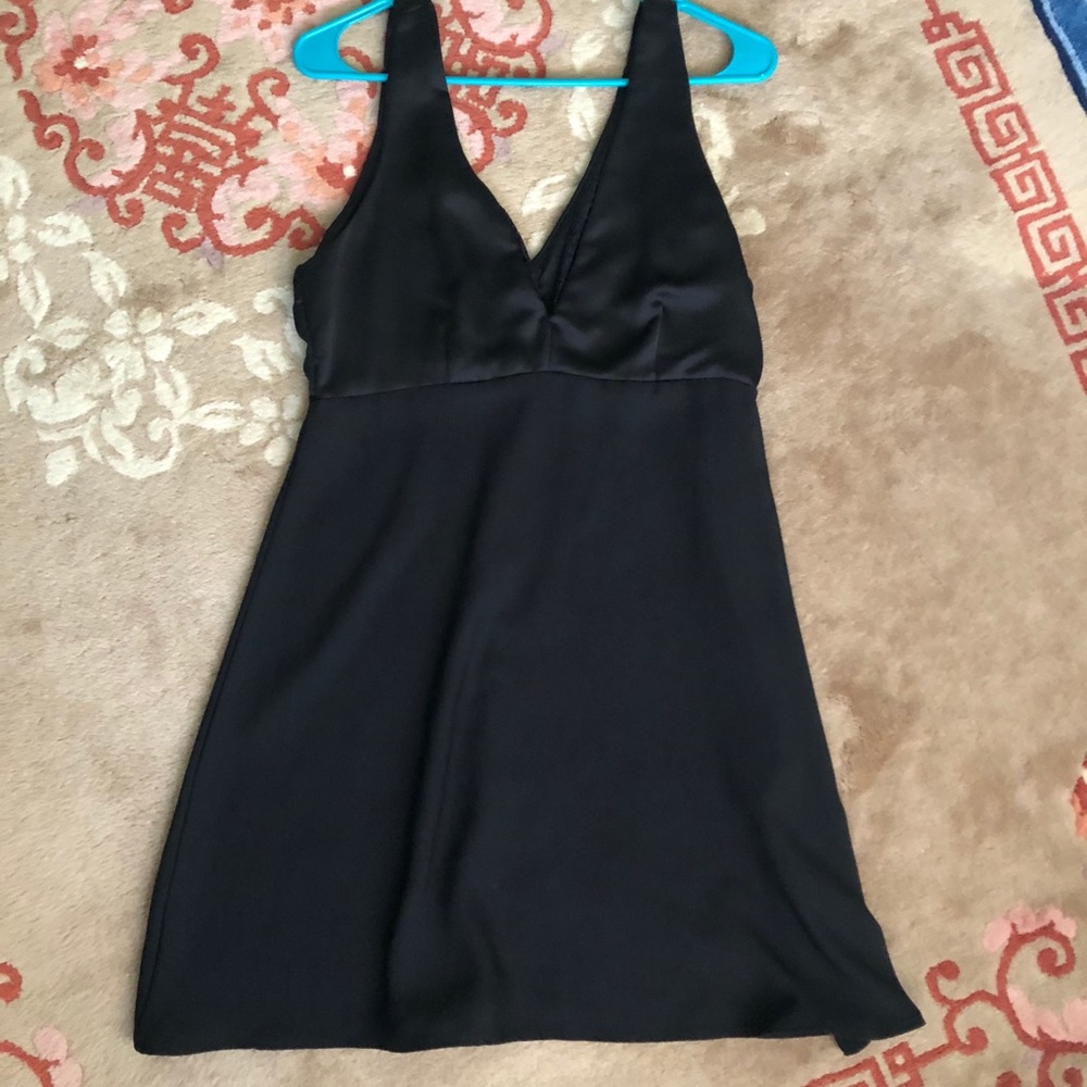 AQUA Lace V-Neck Little Black Dress